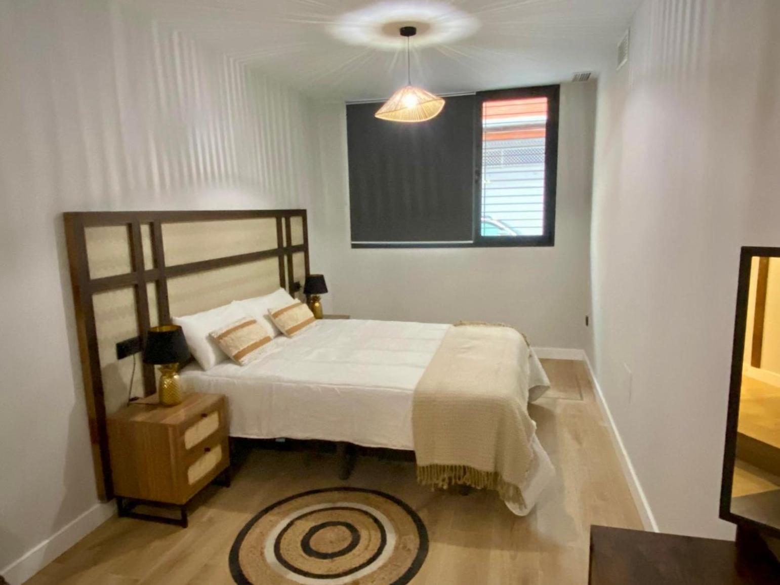 Urban Pulses Buhaira Seville Exterior photo